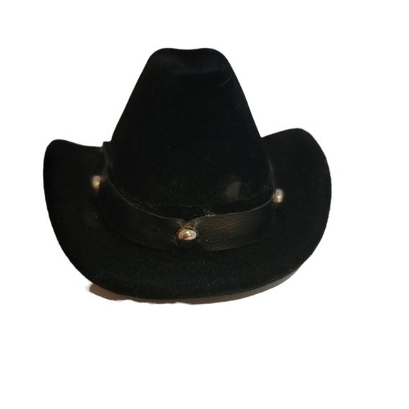 Cubic Zirconia Earrings in a Cowboy Hat - Picture 7 of 10
